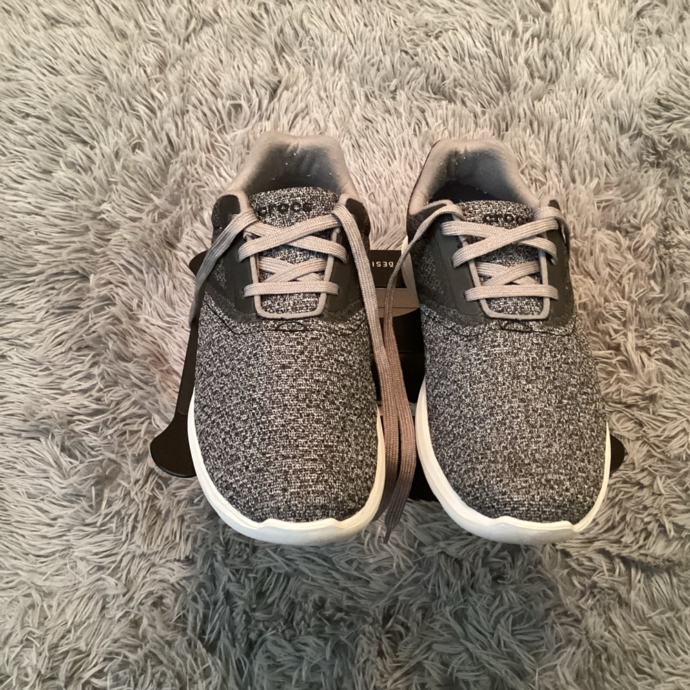 Crocs Kindale Static Casual Athletic Sneakers Size 9